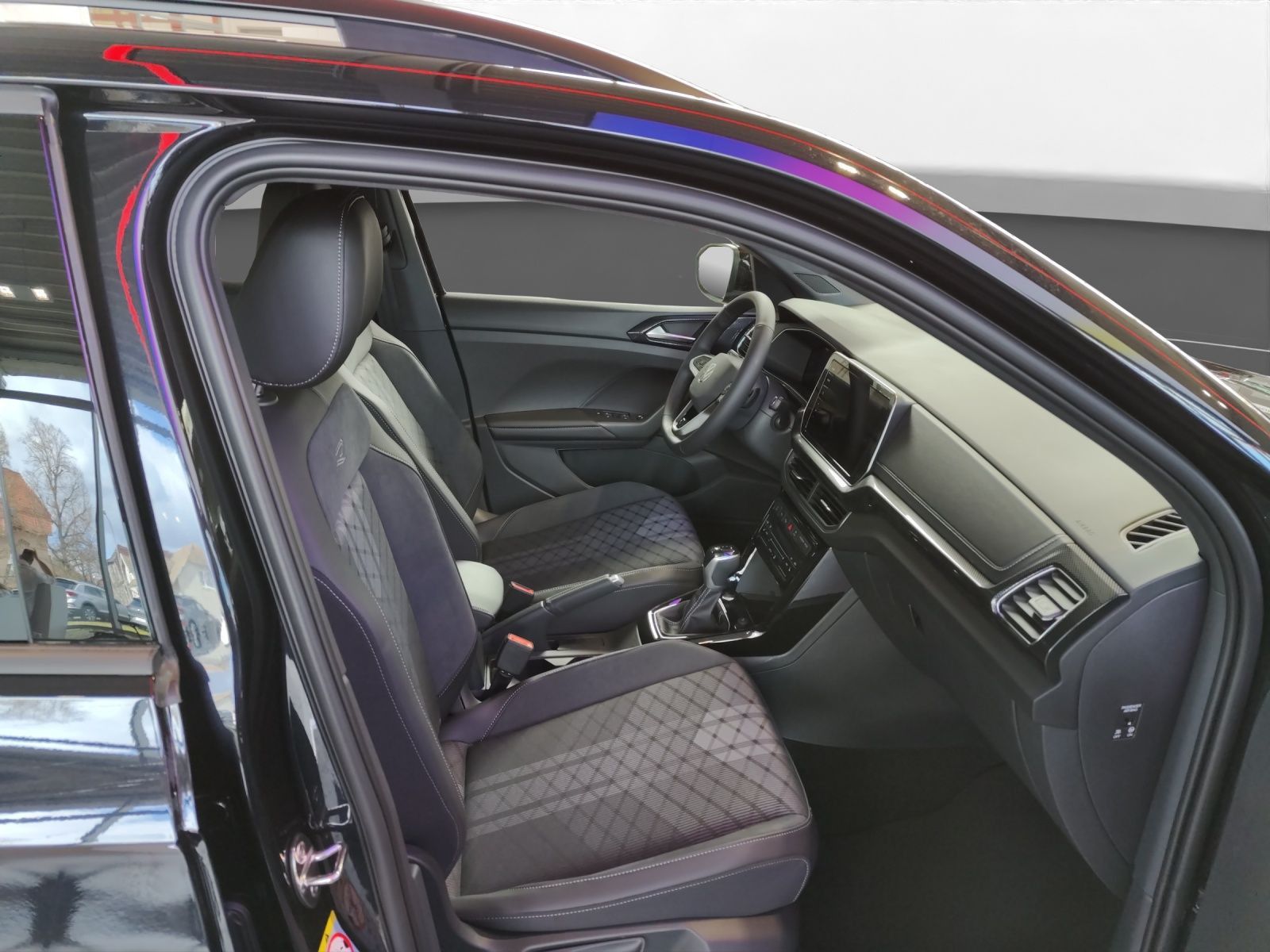 Volkswagen T-Cross - Bild 13
