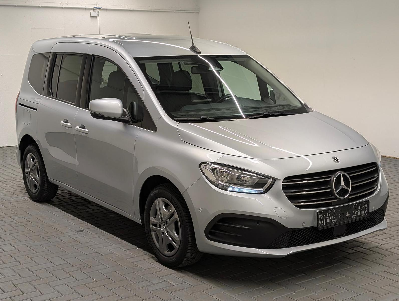 Mercedes-Benz T 180 Style Navi/Kam/SHZ/Tempomat/PDC