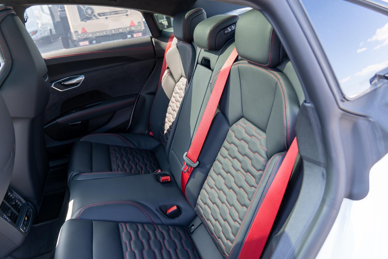 Audi e-tron GT RS Carbon*AssistenzPlus*HeadUP*NP175T€