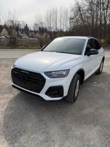 Audi Q5 Sportback 45 TFSI S tronic quattro advanced - Audi Q5 advanced mit Benzin-Antrieb
