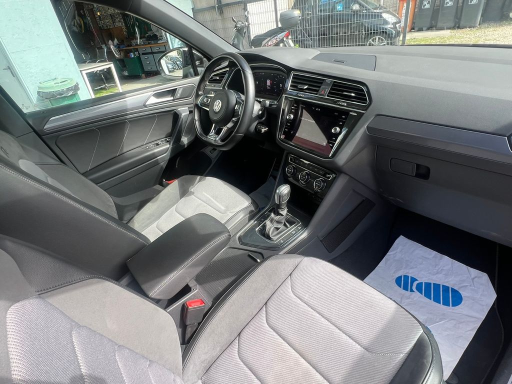 Volkswagen Tiguan 1.5 TSI OPF DSG 2x R-Line*Panorama*Top*