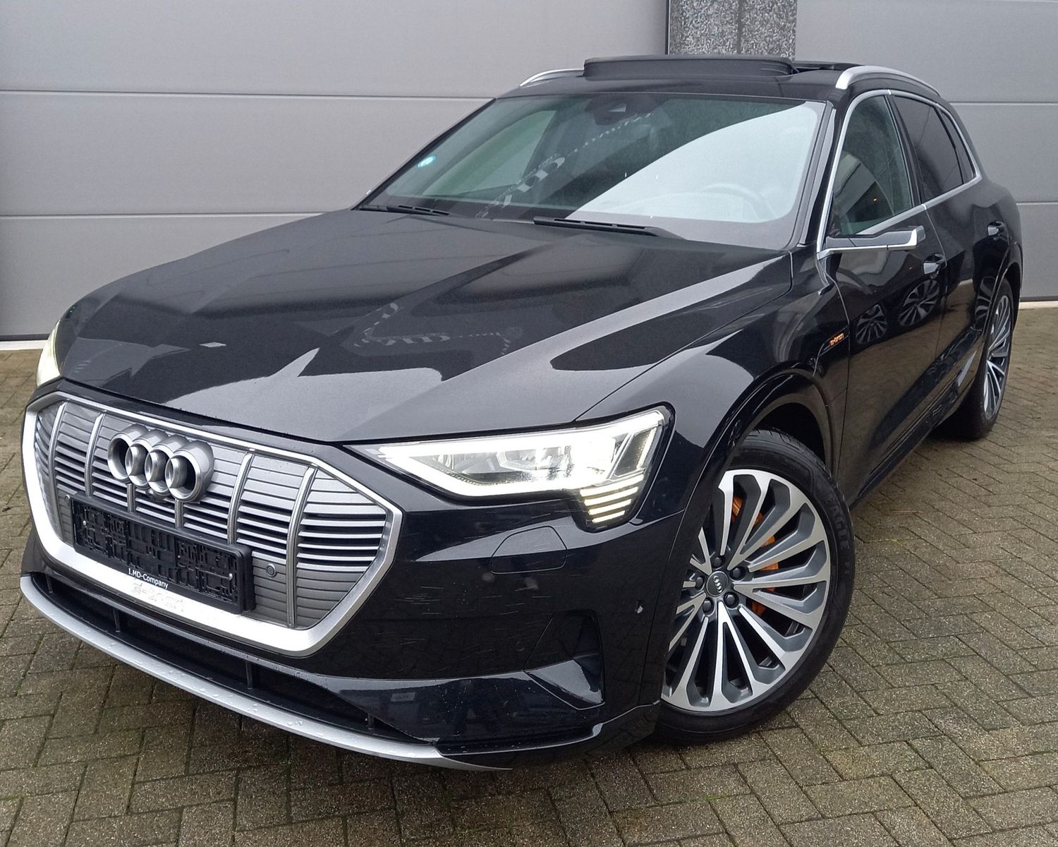 AUDI E-TRON 55 QUATTRO AVUS EXT 95kWh/300KW 408