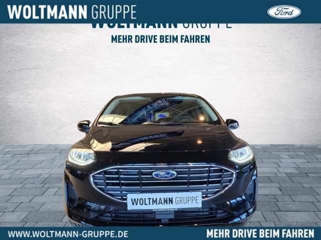 Fahrzeugabbildung Ford Fiesta Titanium 8-fach bereift ! LED-Scheinwerfe
