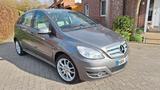 Mercedes-Benz B 200 - - Mercedes-Benz B 200