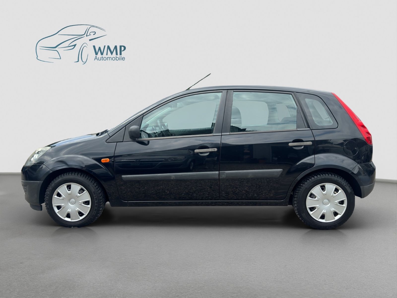 Fahrzeugabbildung Ford Fiesta Fun /Klimaanlage/Servo/Radio/TÜV/HU Neu