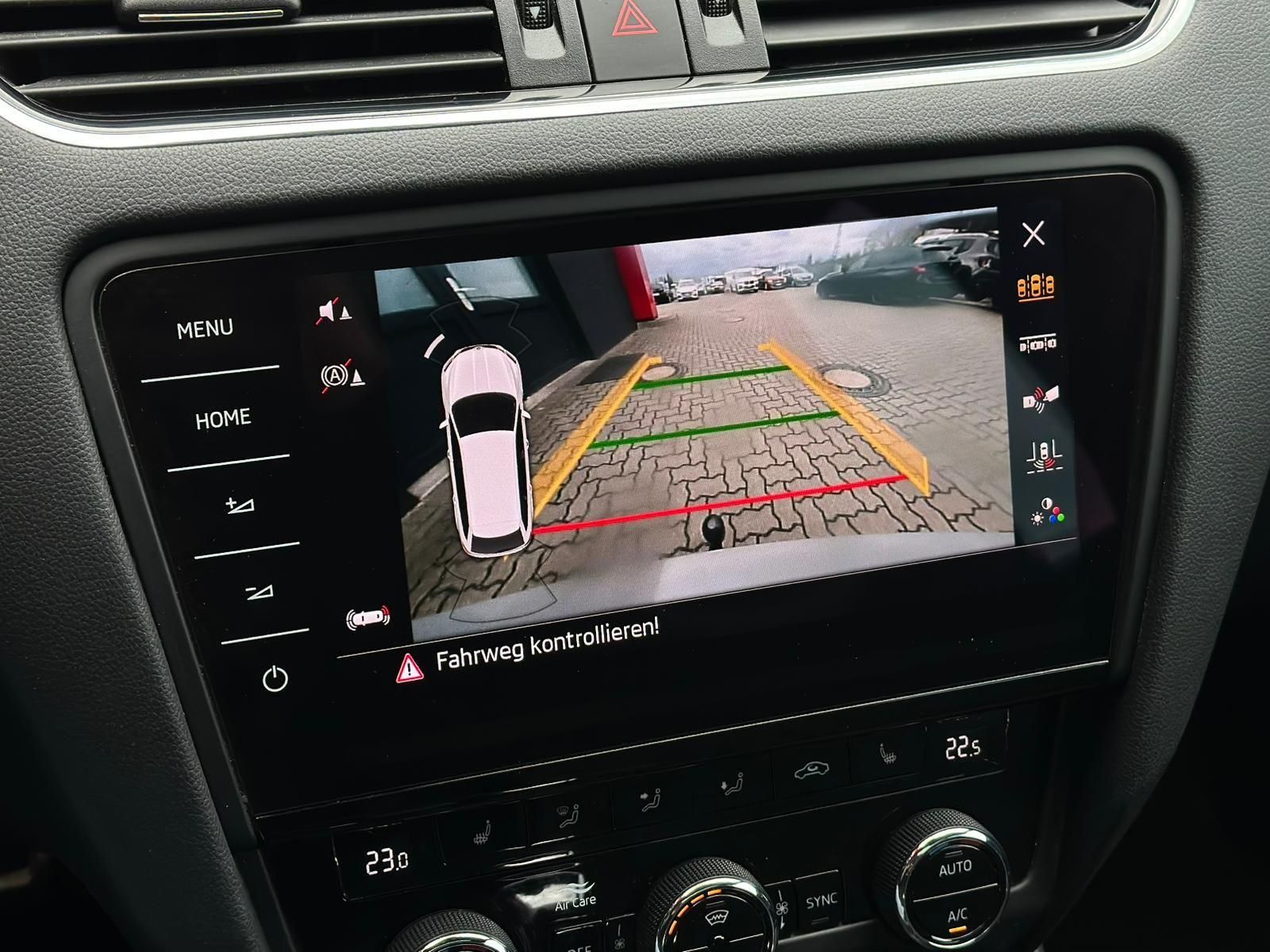 SKODA Octavia 2.0TSI RS 245 CANTON#AHK#LED#PANO#KEYLES - Image 21