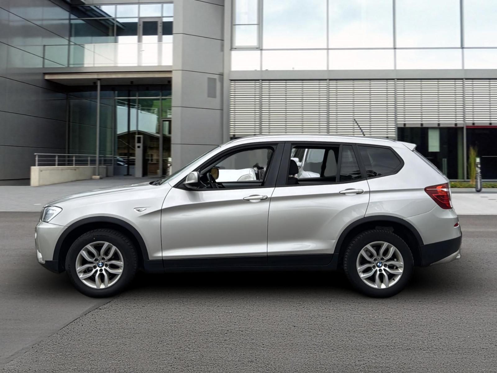 BMW X3 35D BVA 313ch - Attelage - Toit ouvrant panoramique - Sièges chauffants - Carnet entretien