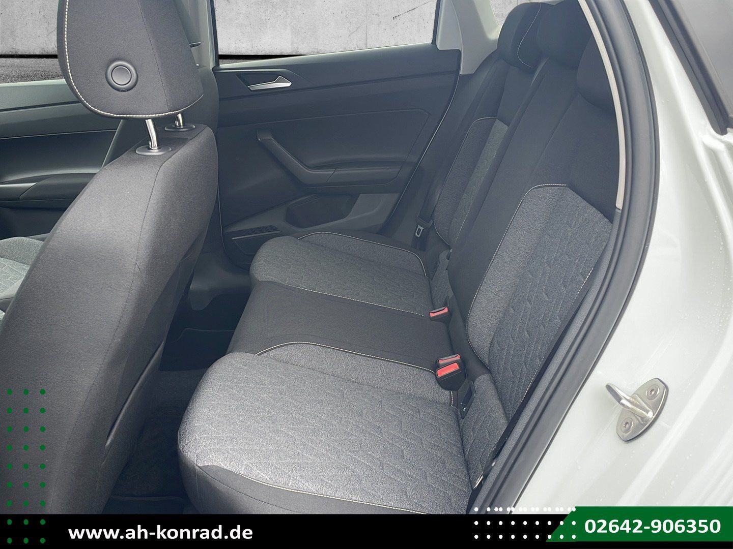 Fahrzeugabbildung Volkswagen Polo VI Move 1.0 TSI*Navi*APP*