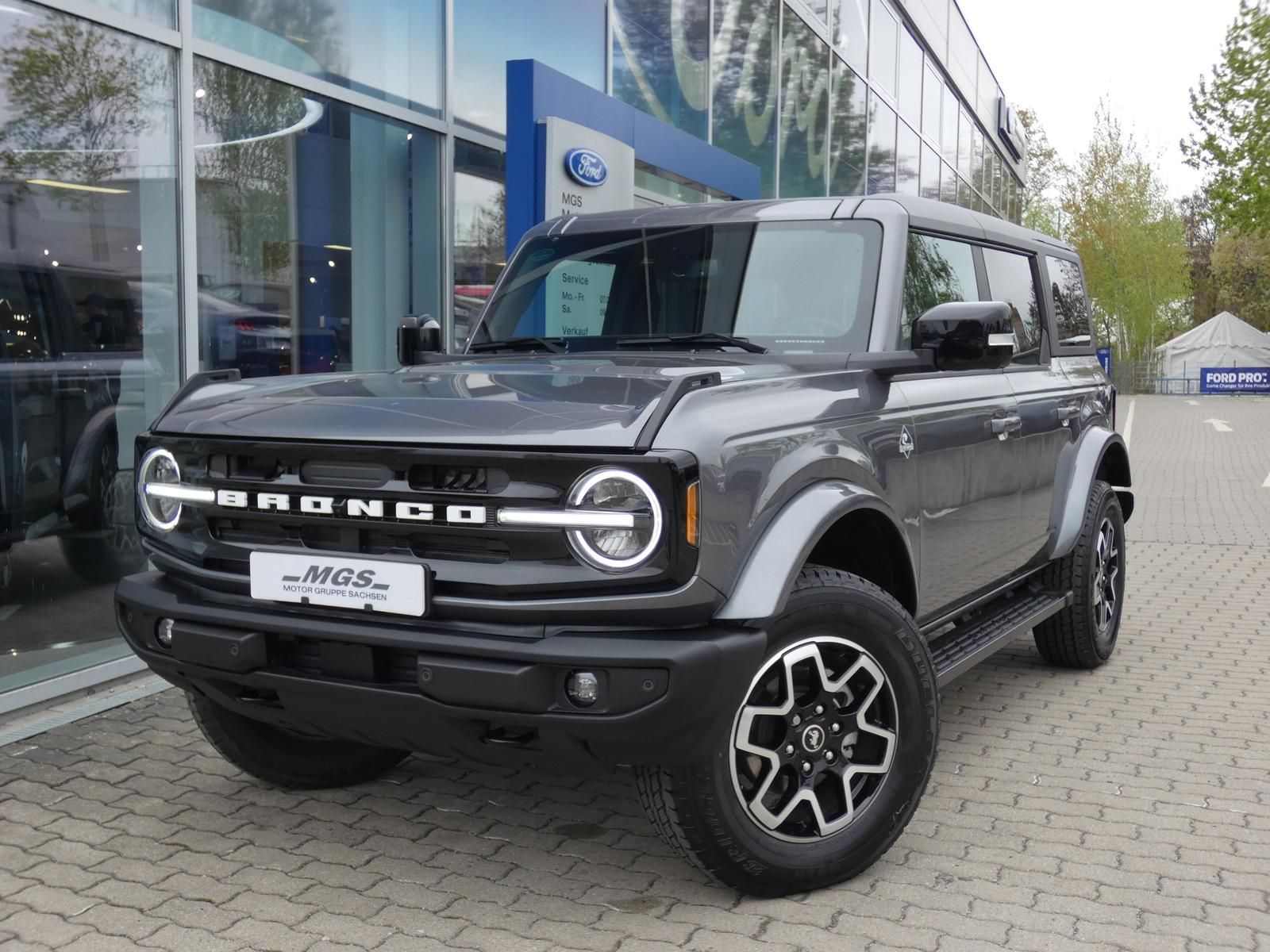 Ford Bronco - Bild 2