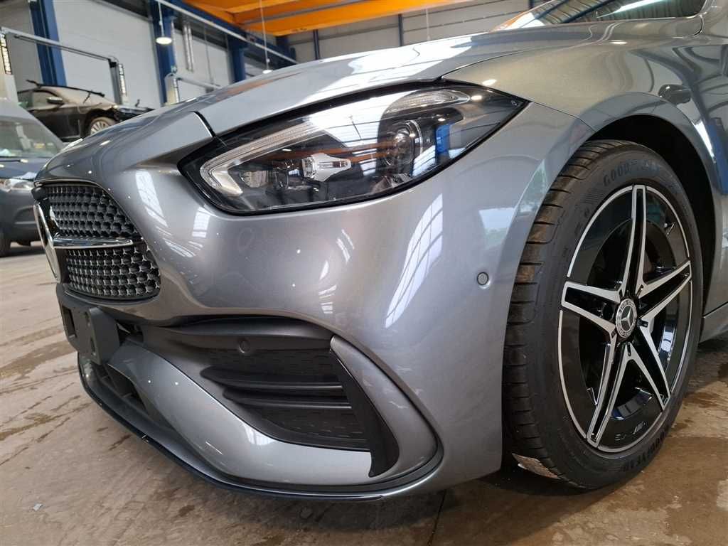 Mercedes-Benz C 220 d T 4MATIC 9G-tronic AMG Line Premium foto 23