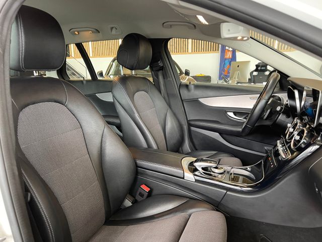 Mercedes-Benz C 180 *CARPLAY*PDC*AHK*LED*NAVI*EL.SITZE*