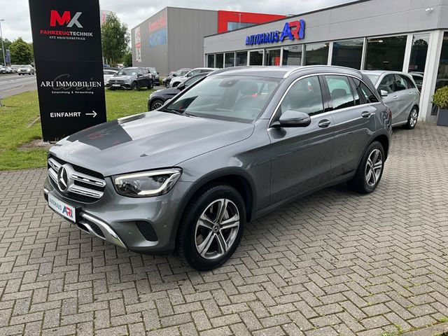 MERCEDES-BENZ GLC 300d 4Matic*LED*Standheizung*