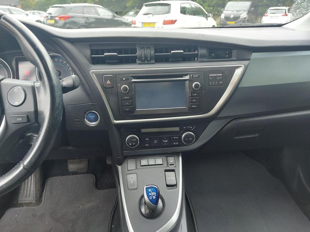 Toyota Auris Touring Sports