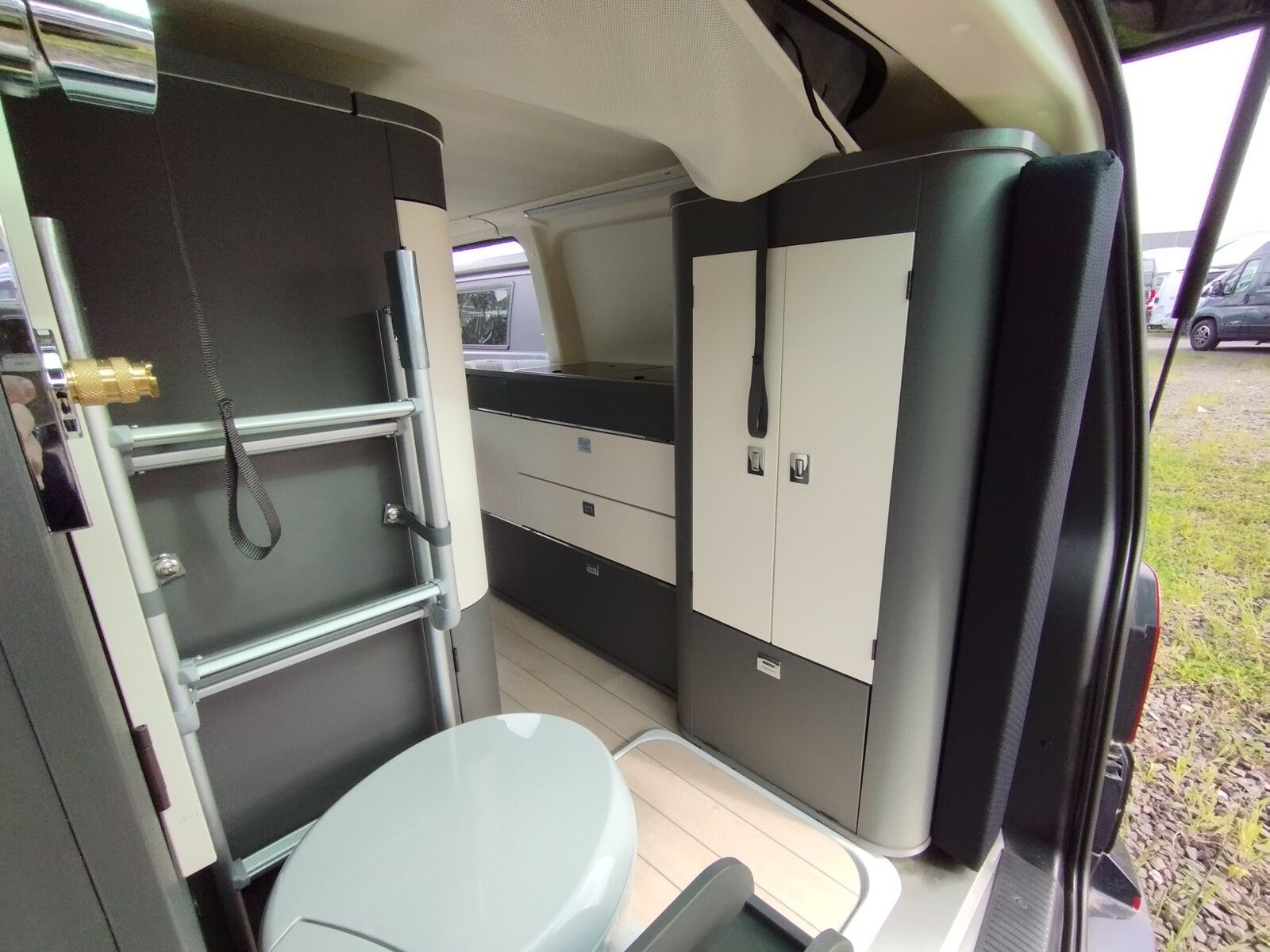 Fahrzeugabbildung Westfalia Kepler One 150 PS - Automatik 11433,- EUR Rabatt