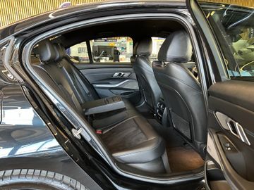 MYAUTOCENTER – Gebraucht- und Jahreswagen mit Werkstattservice in Pfaffenhofen BMW 330 d M Sport *Parkass*LED*Shadow*