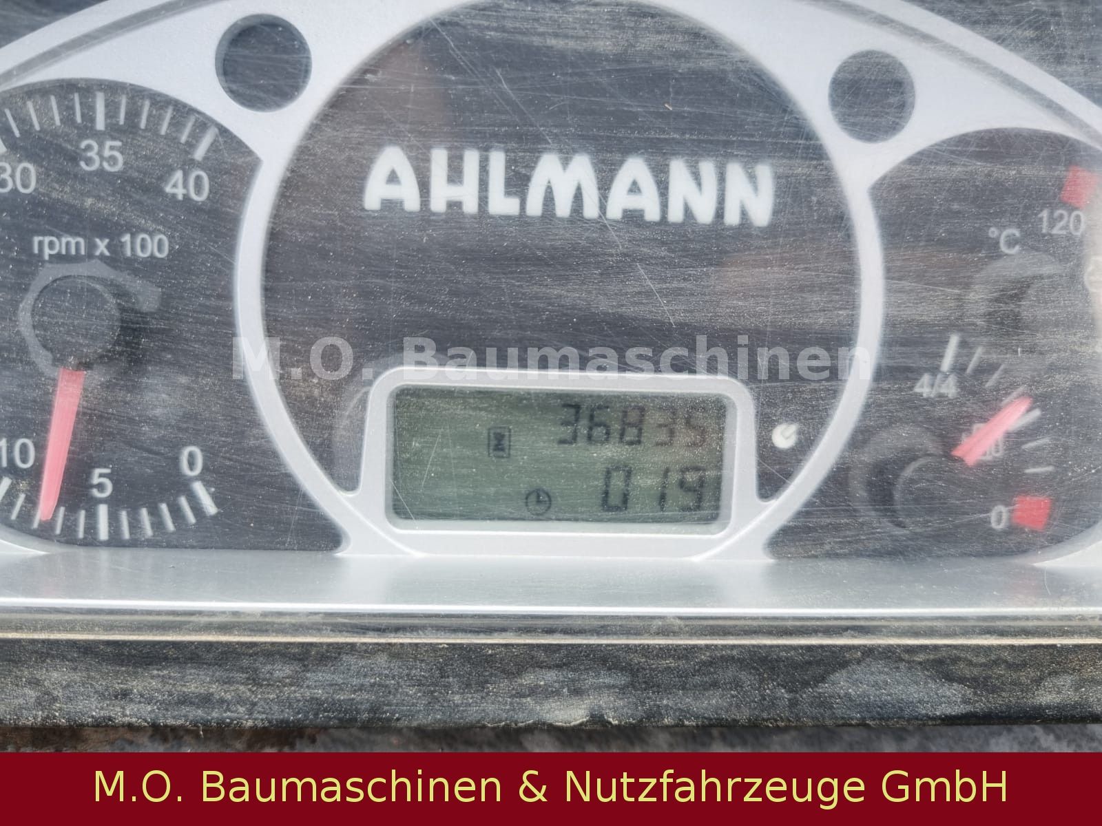 Fahrzeugabbildung Ahlmann AF 1200 / SW / Klappschaufel / Gabel