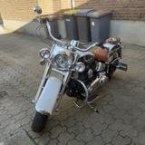 Harley-Davidson Softtail Deluxe - HARLEY-DAVIDSON SOFTTAIL