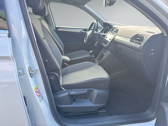 Tiguan 1.4 TSI Comfortline EINPAKRHILFE+SITZHEIZ