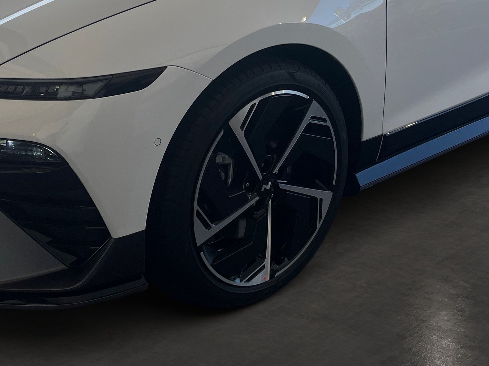 Hyundai IONIQ 6 – Bild 6