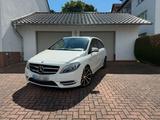 Mercedes-Benz Mercedes Benz B-Klasse B 200 AMG Line NUR ... - Mercedes-Benz B 200 Gebrauchtwagen in Kassel
