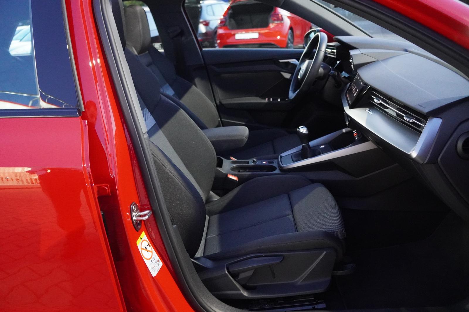 Audi A3 Sportback 35 TFSI advanced LED Klimaaut. PDC, миниатюра 30