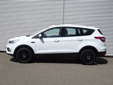 Ford Kuga - 3
