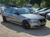 BMW 318i TÜV NEU*Sch-Dach*Tempo*Klimaautom*SHZG*PDC - BMW 318 aus 2009: 318d