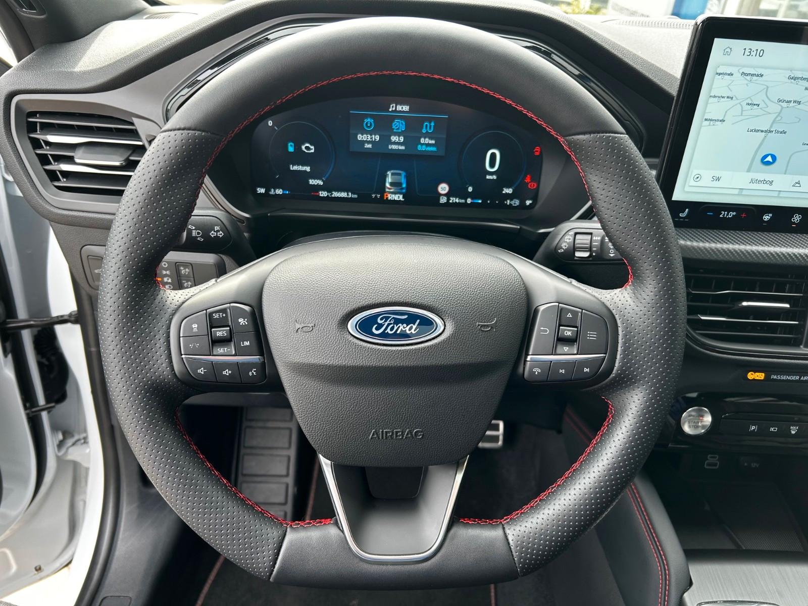 Ford Kuga Hybrid ST-Line X *AWD*PANO*360°*MatrixLED*