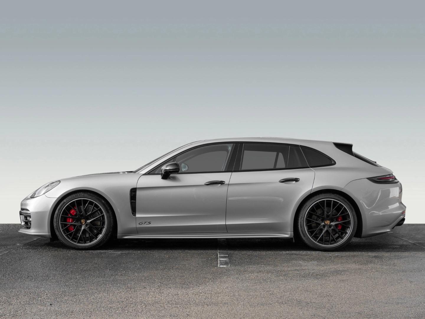 Porsche Panamera GTS Sport Turismo SportDesign Paket
