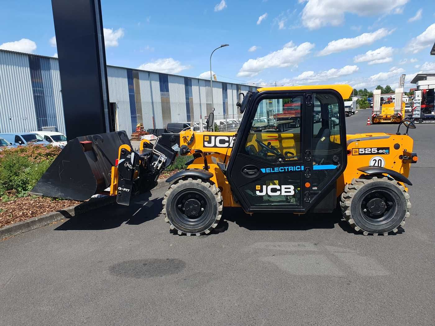 Fahrzeugabbildung JCB 525-60E / Elektro / 2022 / nur 176h / Gabel