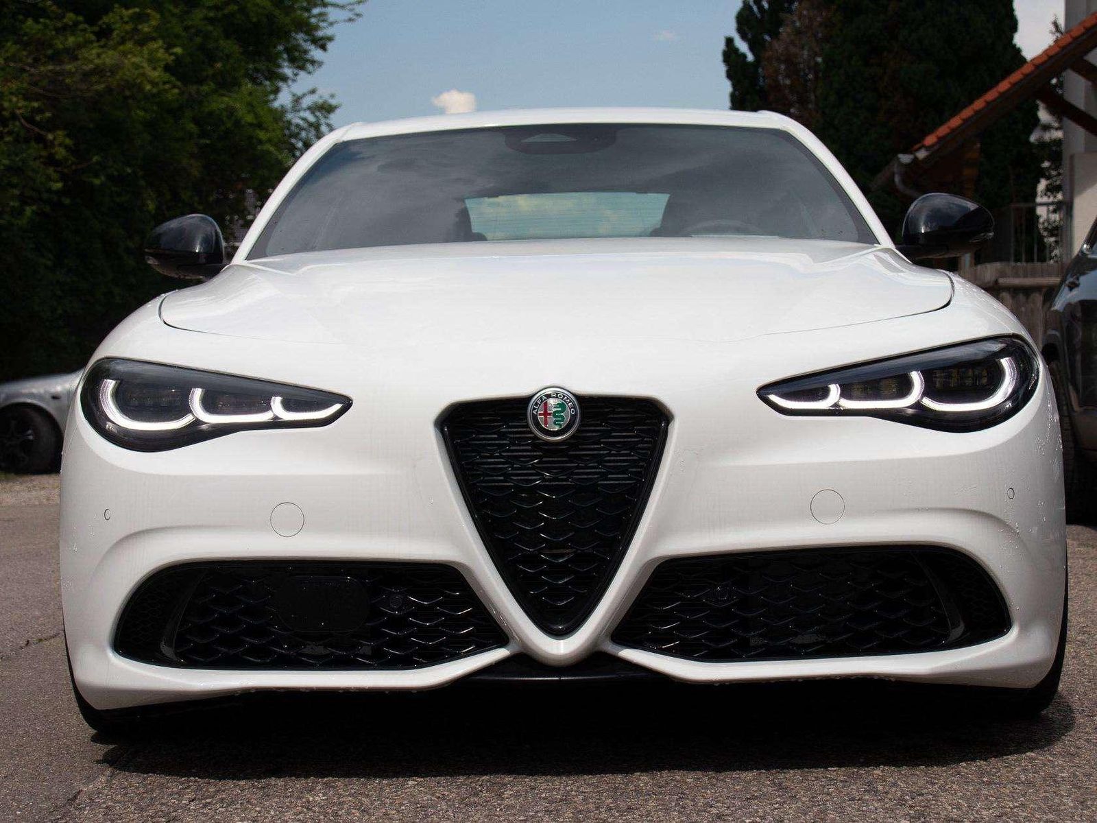 Fahrzeugabbildung Alfa Romeo Giulia MY24 Veloce 2.0T vom AR Vertragshändler