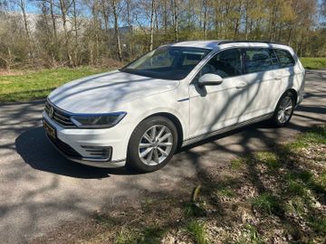 Volkswagen Passat Variant - 1