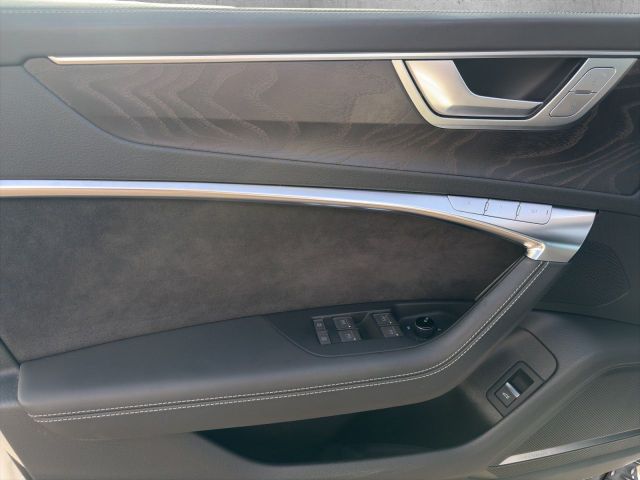 S6 3.0 TDI qu HuD/STHZ/B+O/PANO/HDmatrix Navi