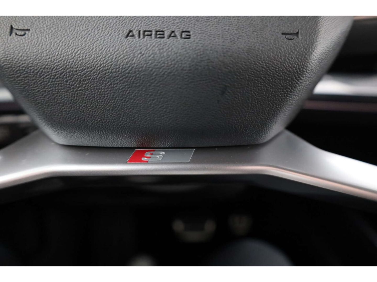 Audi Q4 e-tron - Bild 19