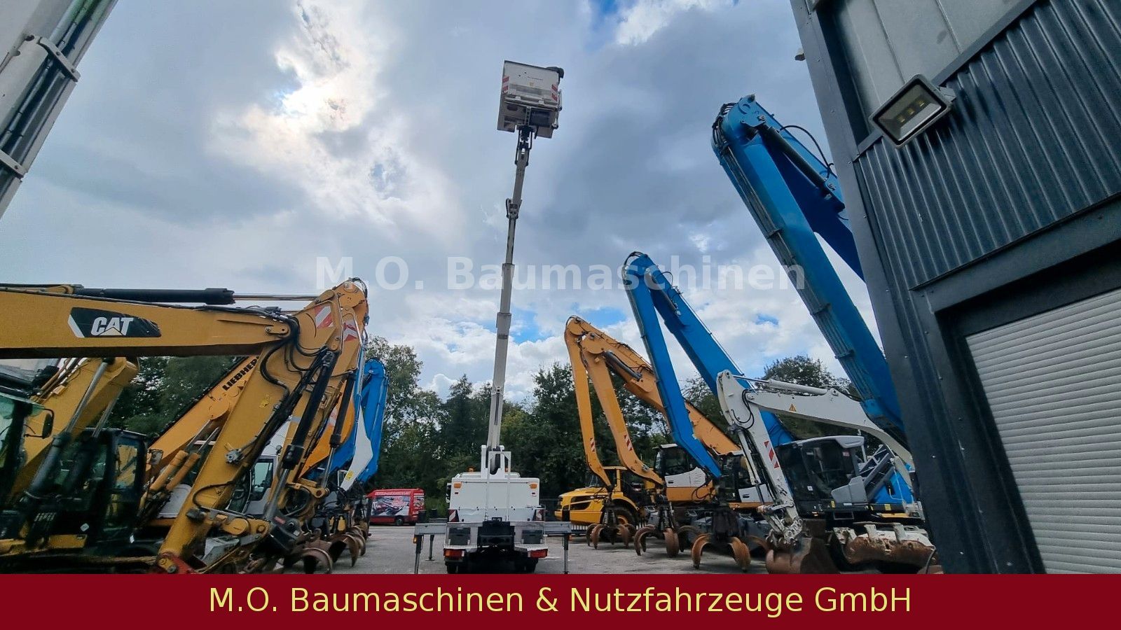 Fahrzeugabbildung Mercedes-Benz Atego 818 / Ruthmann T220 / Arbeitsbühne 22 m