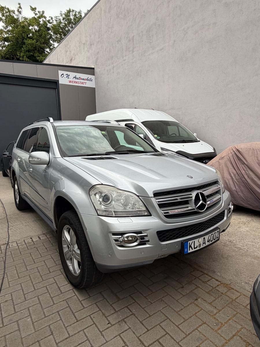Mercedes-Benz GL 320/Panorama/Sitzlüftung/Luftfederung/uvm.