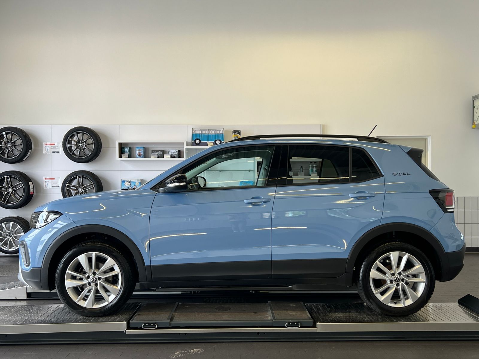 Fahrzeugabbildung Volkswagen T-Cross GOAL 1.0 TSI DSG *AHK, LED, App-Connect,