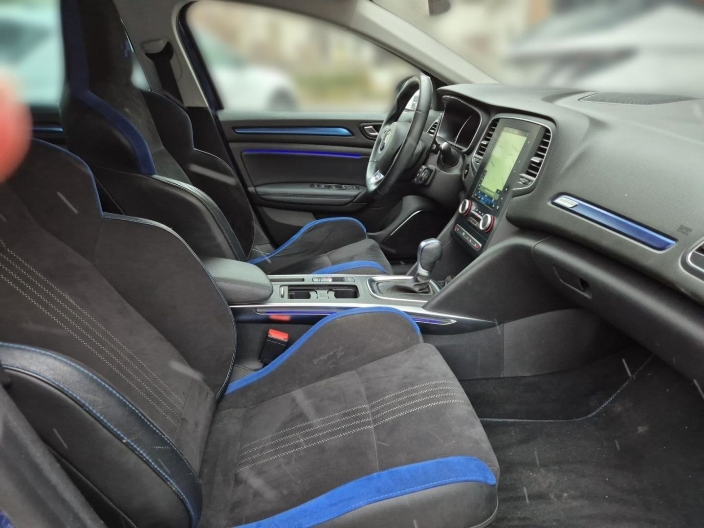 Fahrzeugabbildung Renault Megane IV Grandtour GT HUD Navi Digitales Cockpi