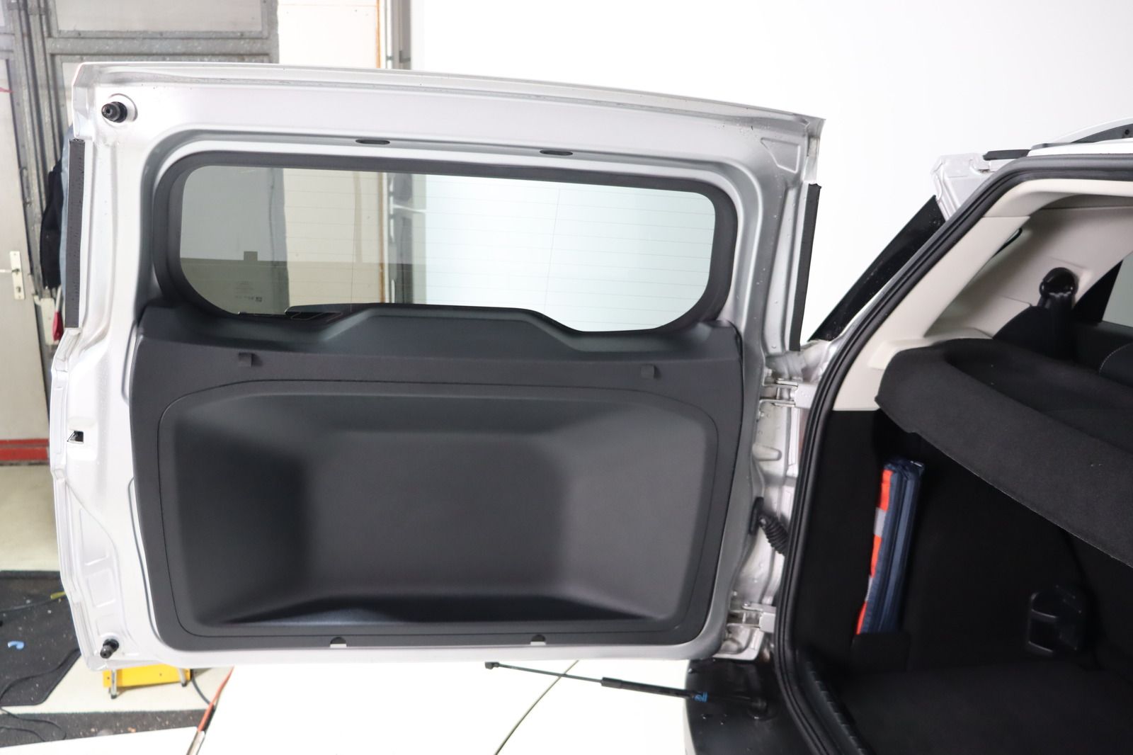 Fahrzeugabbildung Ford EcoSport * Navi * RFK * Lenkradhzg. ST-Line