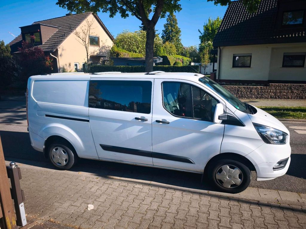 Image of Ford Transit Custom