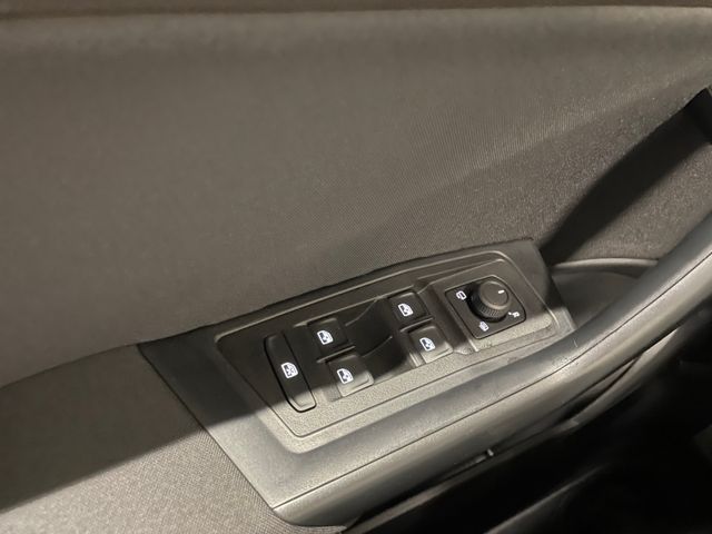 T-Roc Life 1.0 TSI NAVI SHZ PDC LED