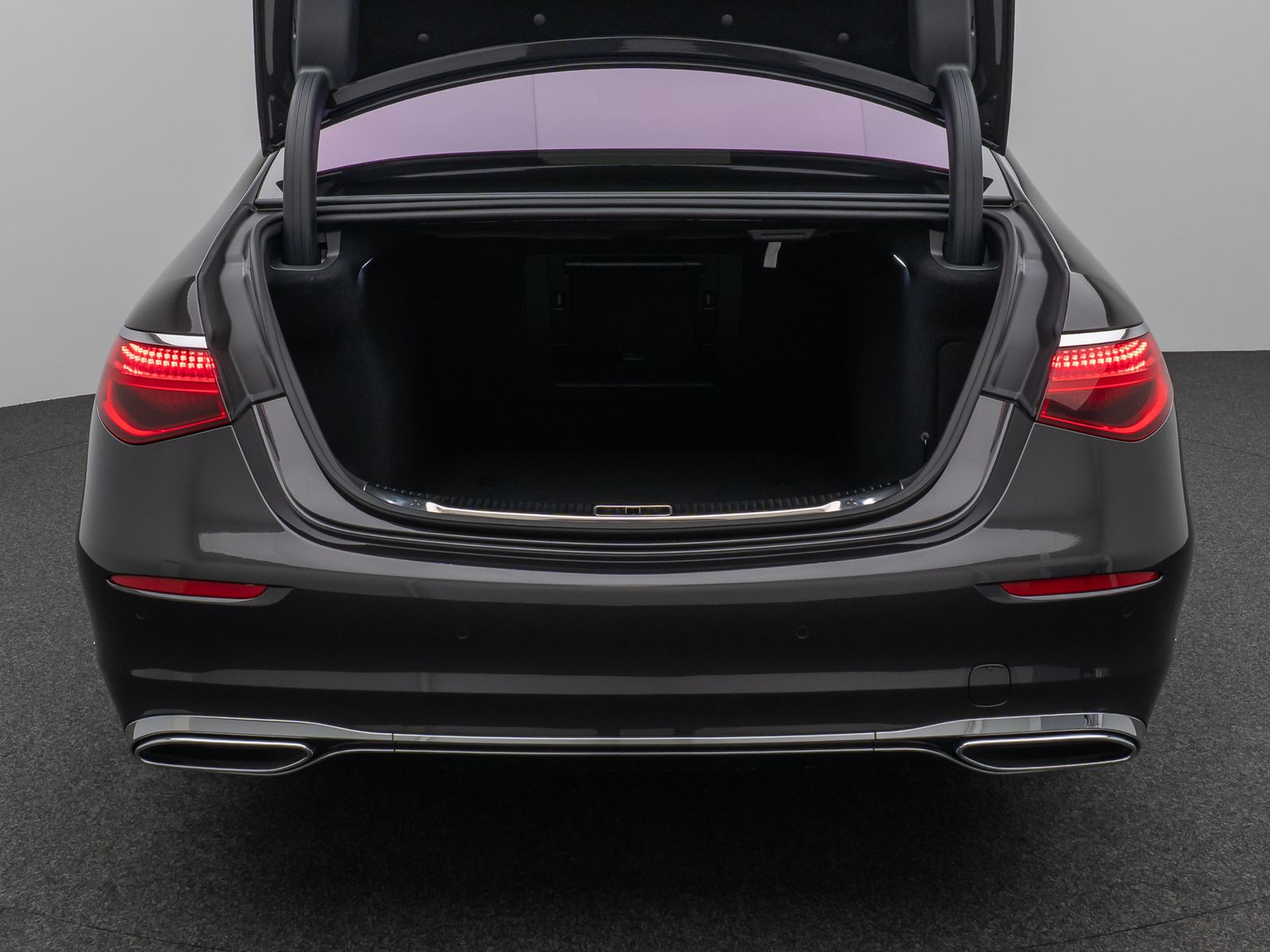 Fahrzeugabbildung Mercedes-Benz S 400d 4Matic 9G-Tronic360° HUD DAB SoftCose