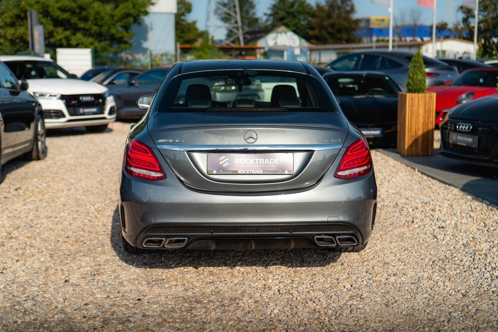 Fahrzeugabbildung Mercedes-Benz C 63 AMG Lim. | BURMESTER | LED | Top Zustand