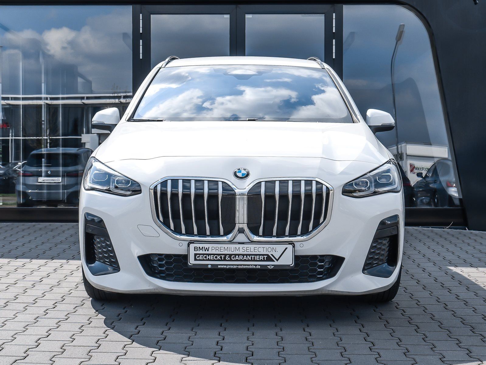BMW 220 Active Tourer - Bild 8
