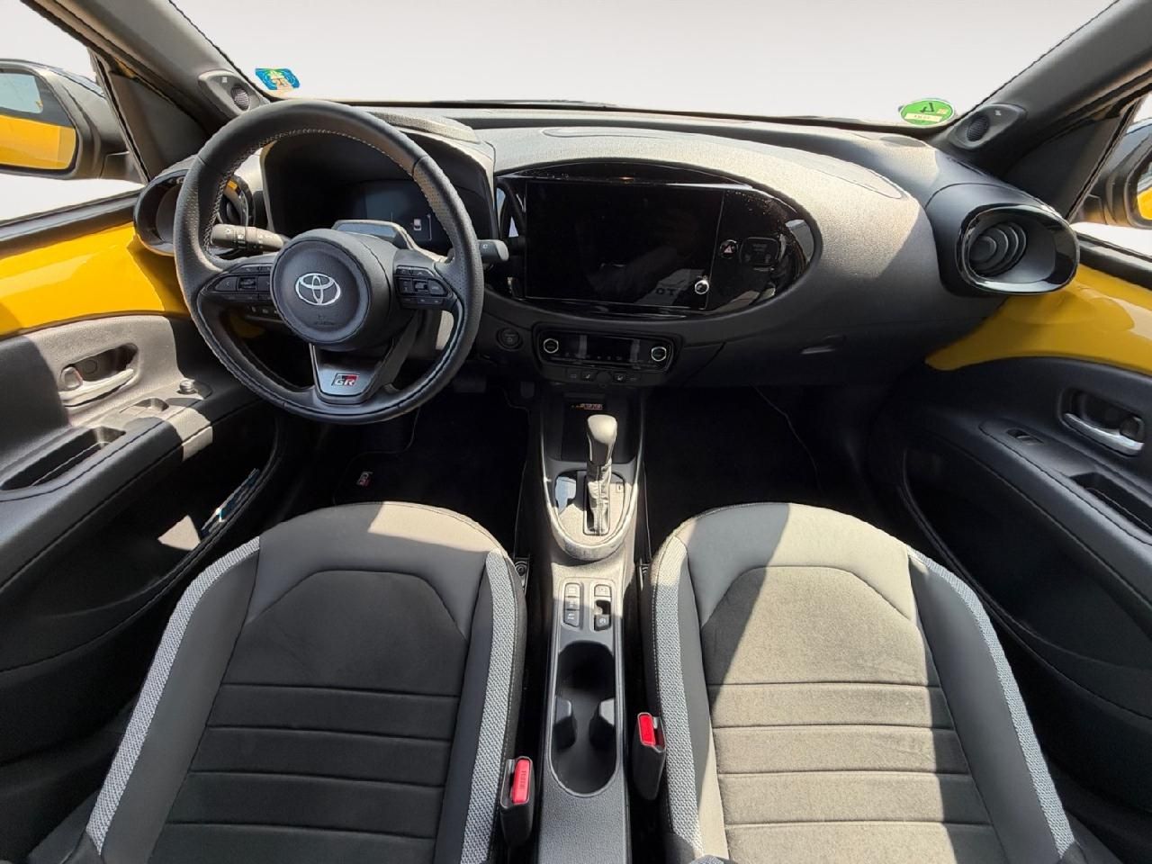 Fahrzeugabbildung Toyota Aygo X Hybrid GR SPORT