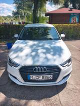 Audi A3 30 g-tron S tronic advanced Sportback adv...