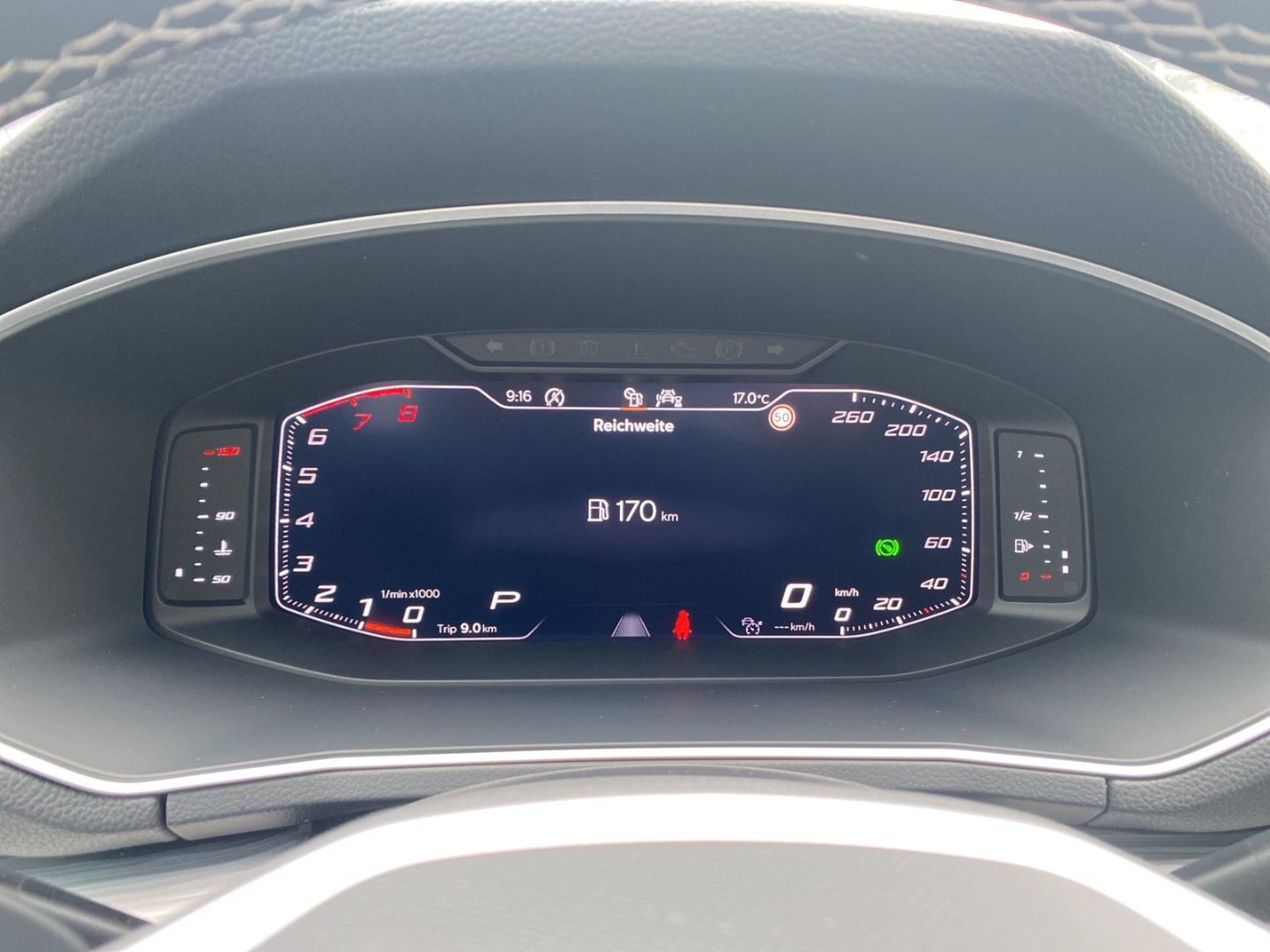 Fahrzeugabbildung SEAT Tarraco Xperience 1.5 TSI ACT EU6d *Farbe Dark C