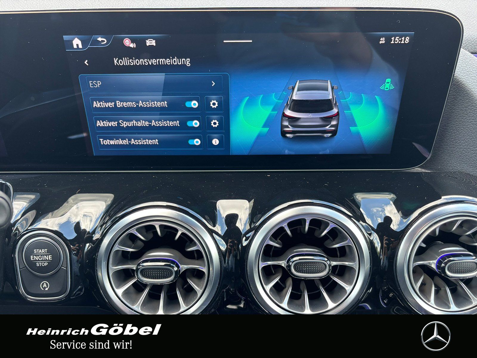 Fahrzeugabbildung Mercedes-Benz GLA 200 AMG*PANO*AHK*APPLE-CARP*360°KA*DISTRONIC