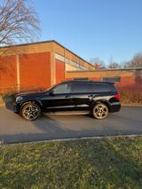 Mercedes-Benz GLS 350d 4MATIC AMG Line 360°Kamera 7 Sitzer TÜV - schwarze Mercedes-Benz GLS 350