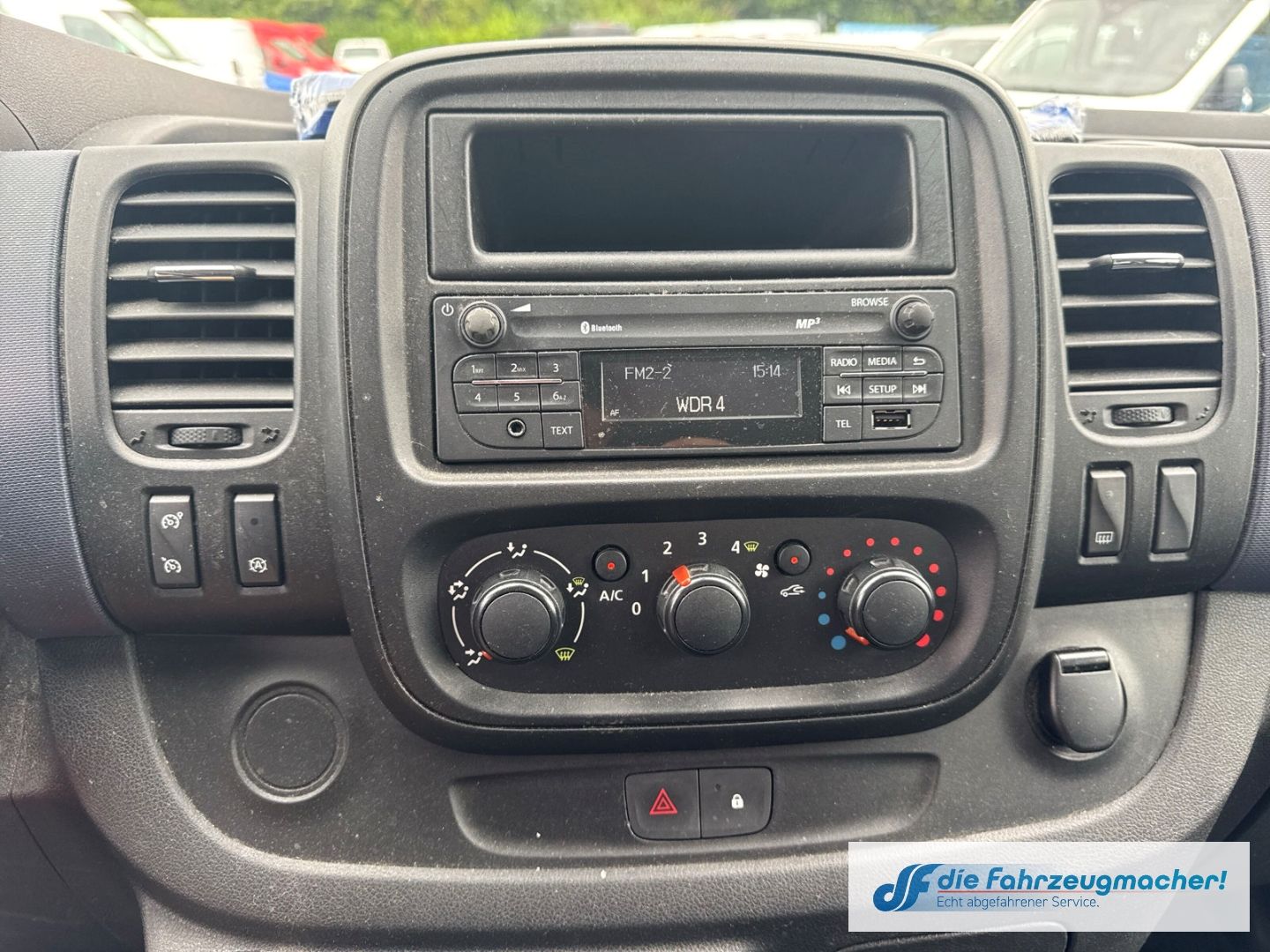 Fahrzeugabbildung Opel Vivaro B Kombi  L1H1 1.6 CDTI *G7184 KLIMA